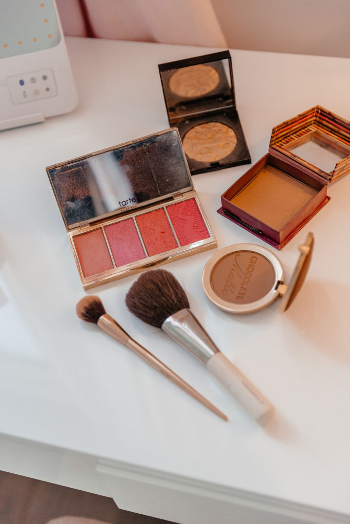 dani austin everyday makeup routine bronzer, highlighter blush